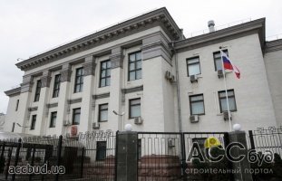 Посольство РФ может лишиться 3-х земельных наделов в Киеве