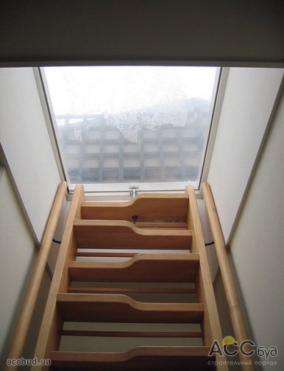 Складные лестницы легко монтируются и демонтируются при необходимости (Фото: Flickr) (разборные лестницы фото)