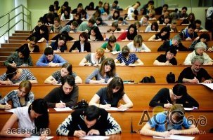 В Киеве обнаружили более 10 опасных учебных заведений
