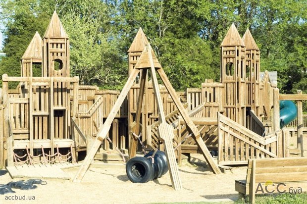 Площадка для детей от 6 лет (Фото: SHUTTERSTOCK)