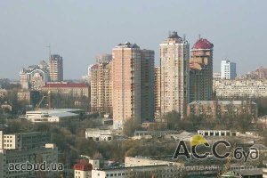 Новые киевские квартиры немного подешевели
