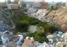 В Киеве обнаружена незаконная свалка мусора