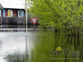 В результате подъема уровня воды в реках Днепр, Десна, Сож в Черниговской области подтоплены ряд населенных пунктов