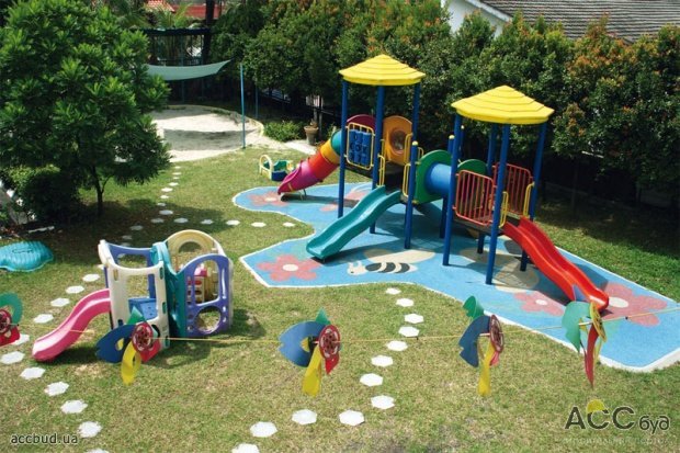 Детская площадка для маленьких (Фото: SHUTTERSTOCK)