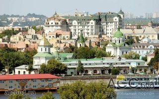 Прокуратуре требует демонтировать мансарды на Подоле