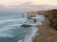 «12 Апостолов». Природный памятник из камней. Австралия, побережье океана. (Фото: К. Анисимов)