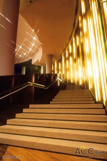 Лестница на косоурах (Фото: Flickr)