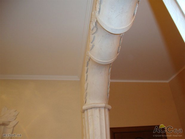 арки отделанные лепниной