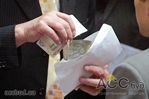 Правительство планирует снизить ставку социального взноса, чтобы вывести зарплаты из "тени"