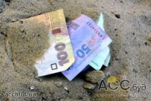 Украинскую землю уже распродали на 211 млн грн
