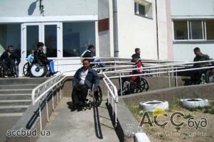 Власть дарит квартиры инвалидам