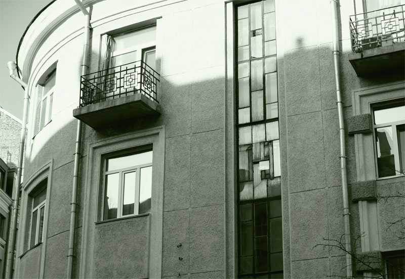 Вітраж 1934 року, вул. Ярославів Вал (Фото: Поліна Мошенська)
